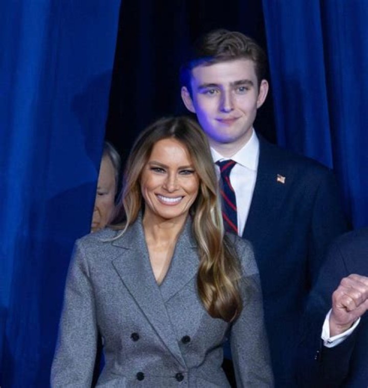 Barron Trump's Girlfriend Pictures: A Glimpse into the Life of the Youngest Trump