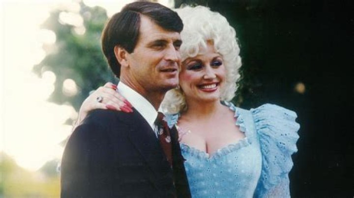 Dolly Parton and Carl Dean: A Love Story That Stands the Test of Time
